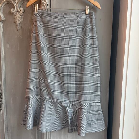 Gracia Skirt Sz L Knee Length Black White Plaid Ruffle Flounce Hem - Picture 8 of 14